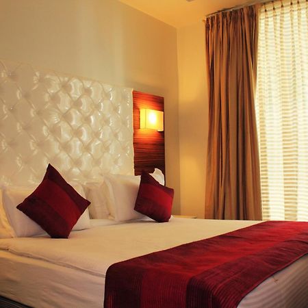 Hotel Ivory 32 New Delhi Exterior foto