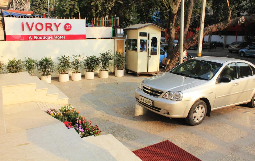 Hotel Ivory 32 New Delhi Exterior foto